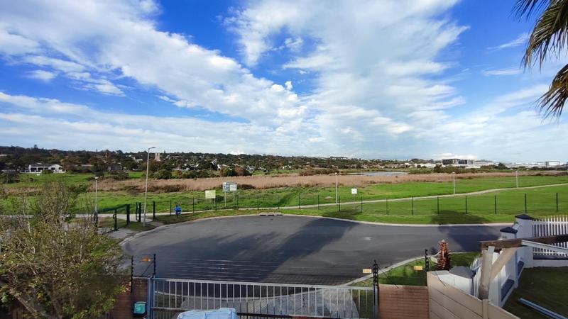 4 Bedroom Property for Sale in Door De Kraal Western Cape